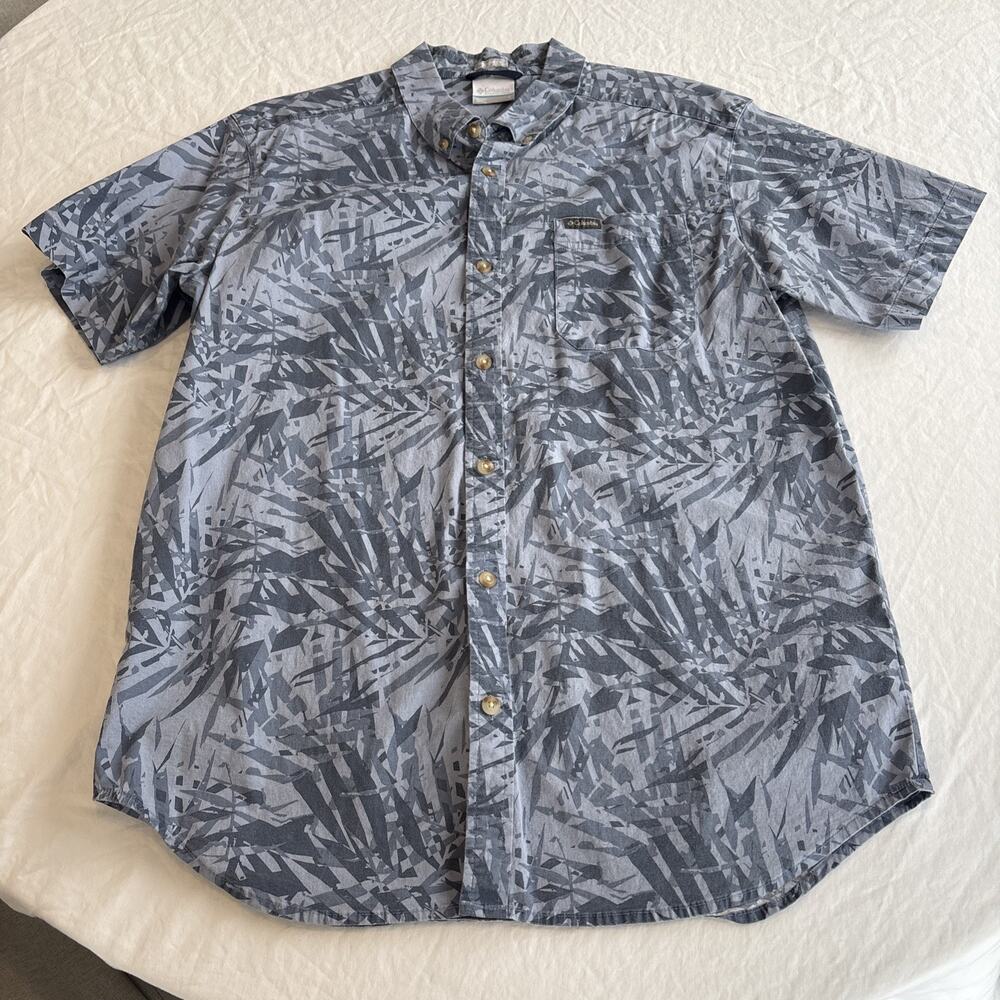 Columbia Short Sleeve Shirt Mens L Regular Fit Blue Designer Print Button Down